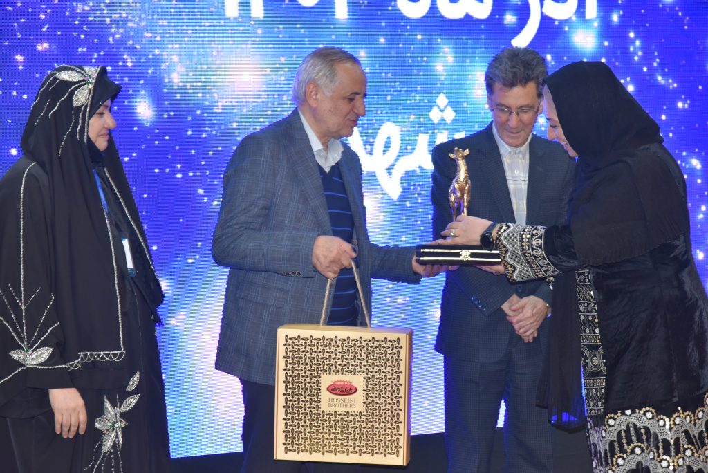 تقدیر از داوران همایش ملی پژوهش کار مبتنی بر اقتصاد دانش بنیان